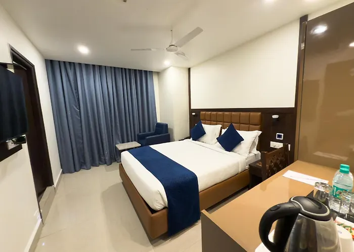 Hotel Landridge - Hitech City Hyderabad