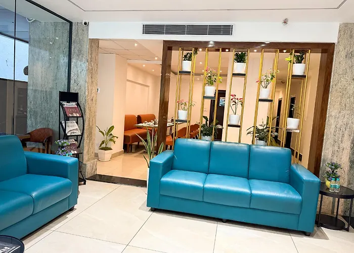 Hotel Landridge - Hitech City Hyderabad