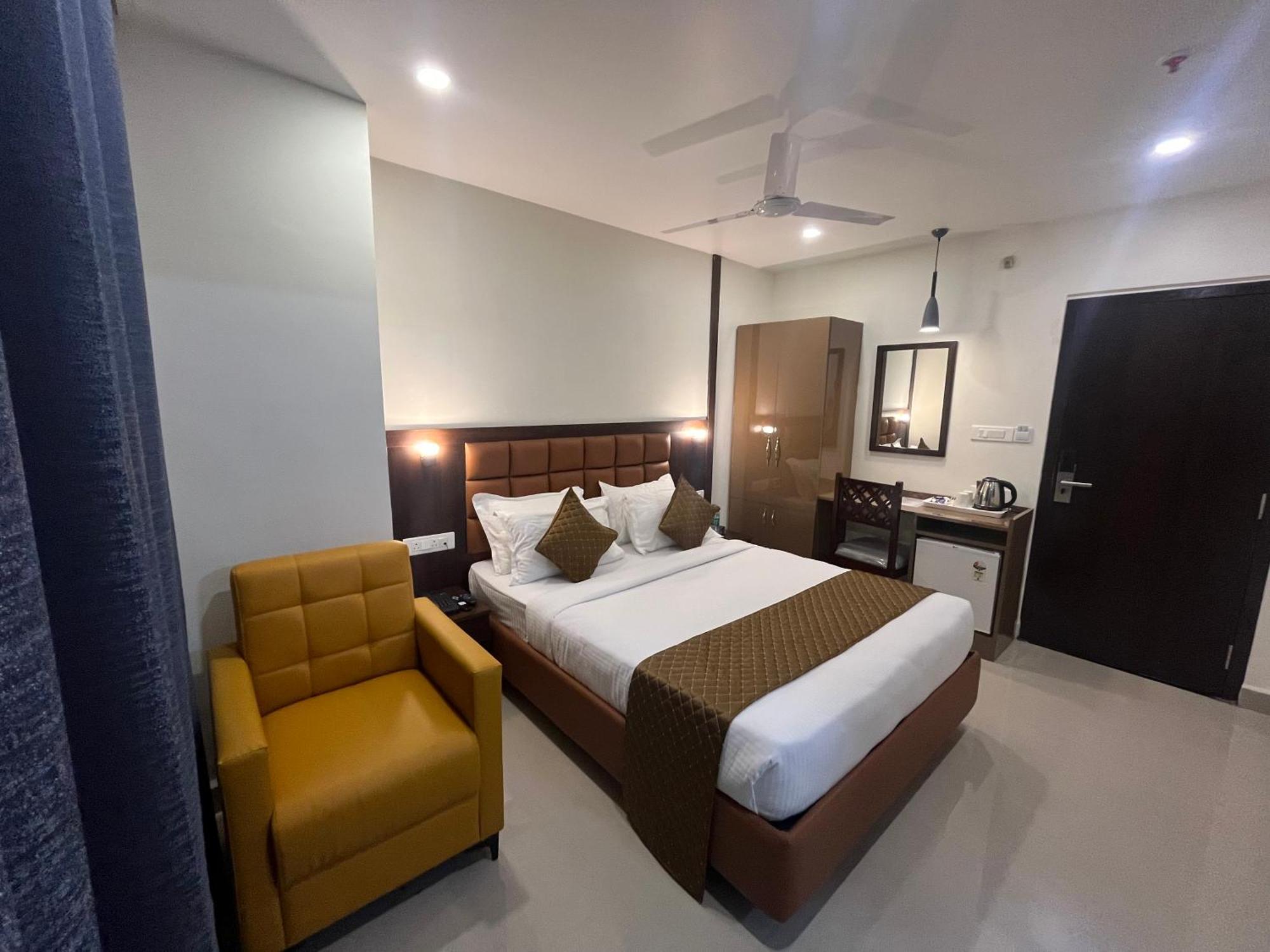 Hotel Landridge - Hitech Hyderabad