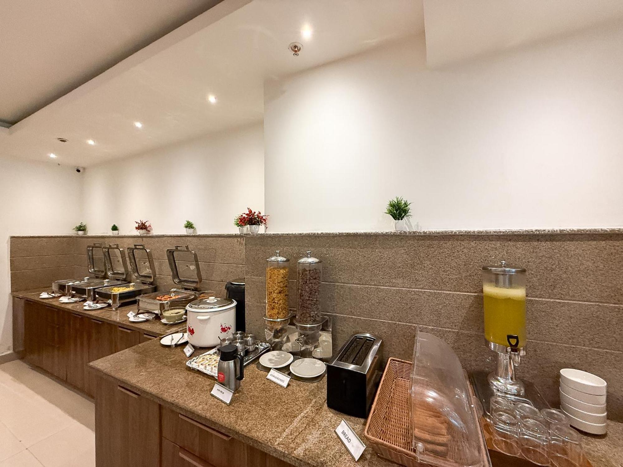 Hotel Landridge - Hitech