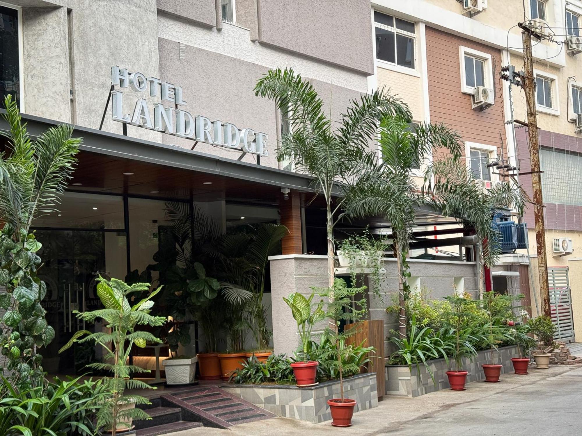 Landridge - Hitech 3*